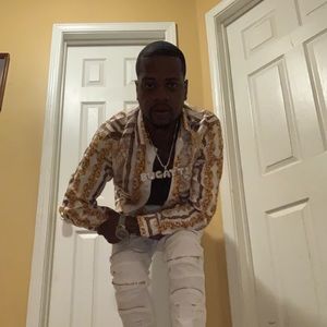 Meet your Posher, Robert